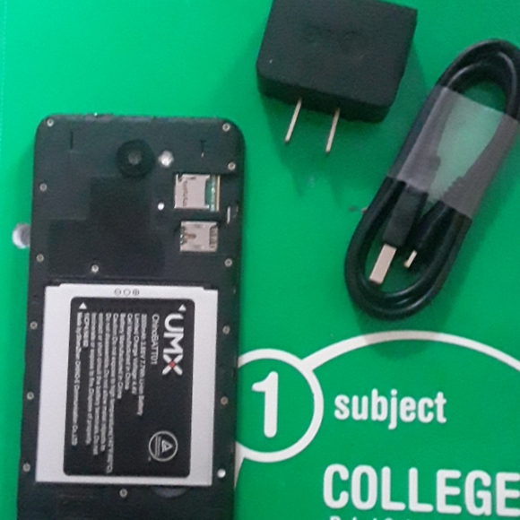 Umx smart phone - Picture 2 of 5